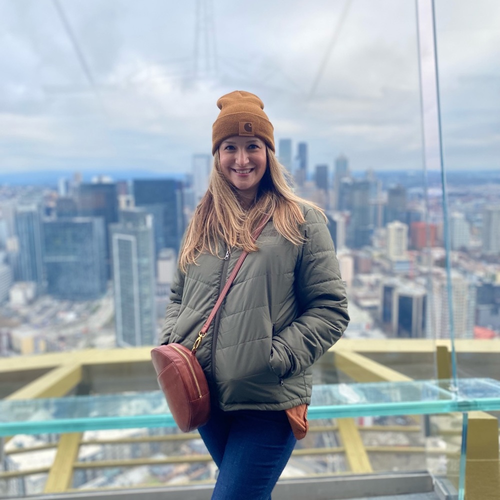 Meet your Posher, Lauren